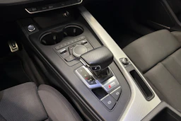 musta Audi A4 2016 kuva 20.