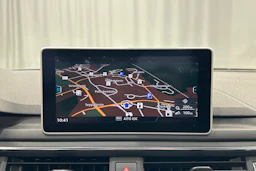 musta Audi A4 2016 kuva 4.