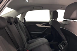 musta Audi A4 2016 kuva 9.