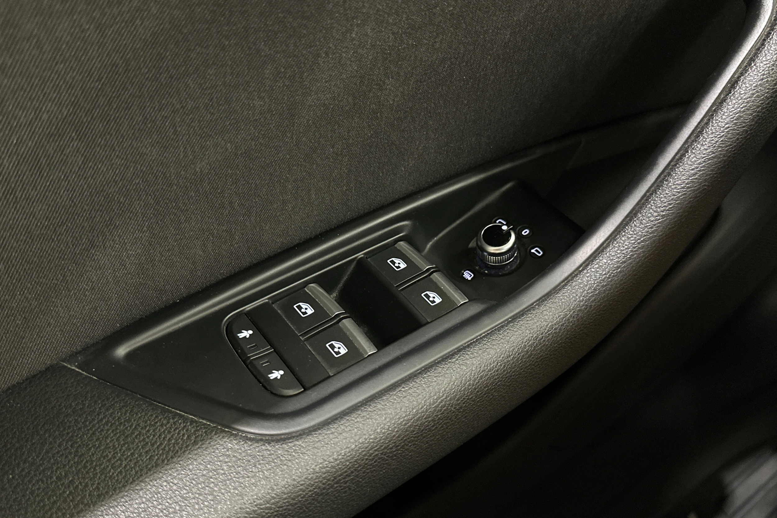 musta Audi A4 2016 kuva 24.