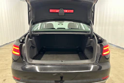musta Audi A4 2016 kuva 26.