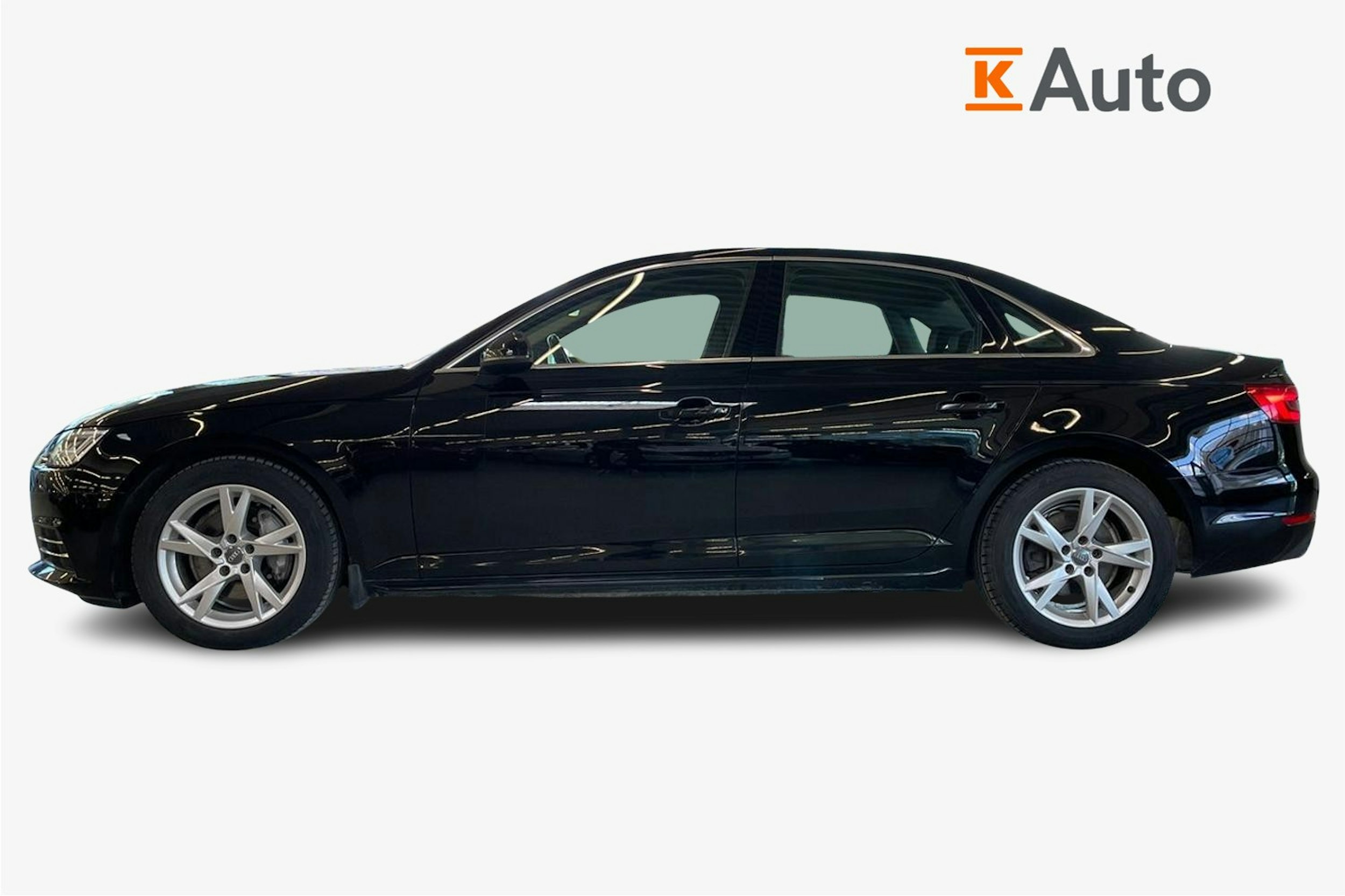 musta Audi A4 2016 kuva 6.