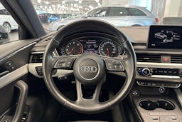 Musta Audi A4 2016 kuva 17.