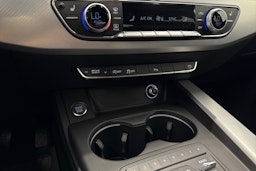 Musta Audi A4 2016 kuva 29.