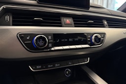 Musta Audi A4 2016 kuva 30.