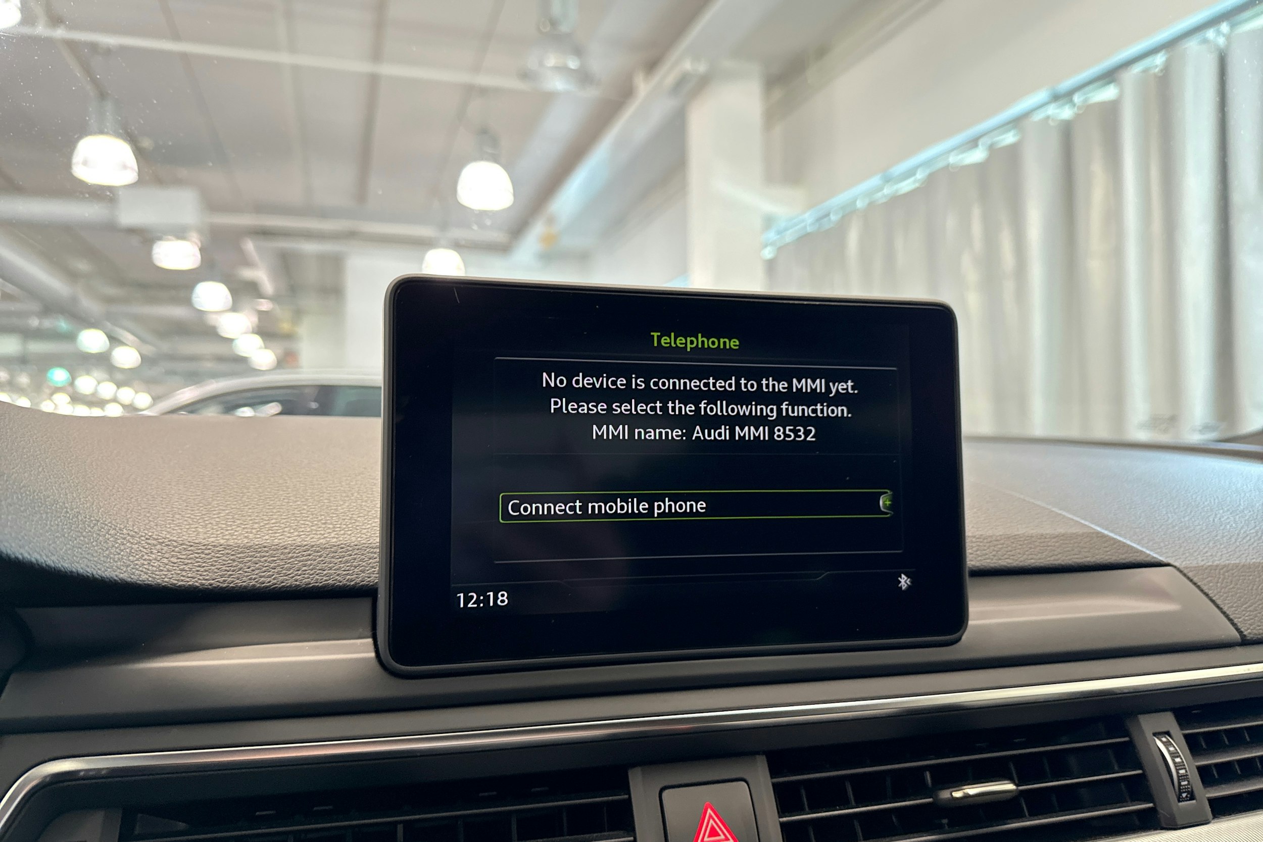 Musta Audi A4 2016 kuva 34.