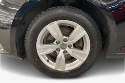 musta Audi A4 2016 kuva 11.