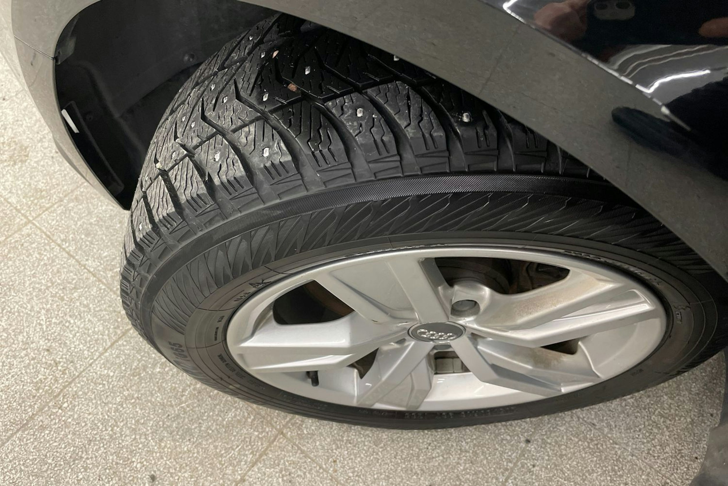 musta Audi A4 2016 kuva 15.