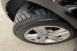 musta Audi A4 2016 kuva 15.