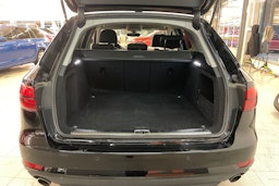 musta Audi A4 2016 kuva 25.