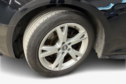 musta Audi A4 2016 kuva 9.