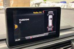 musta Audi A4 2016 kuva 18.