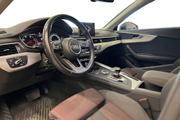 Musta Audi A4 2016 kuva 3.