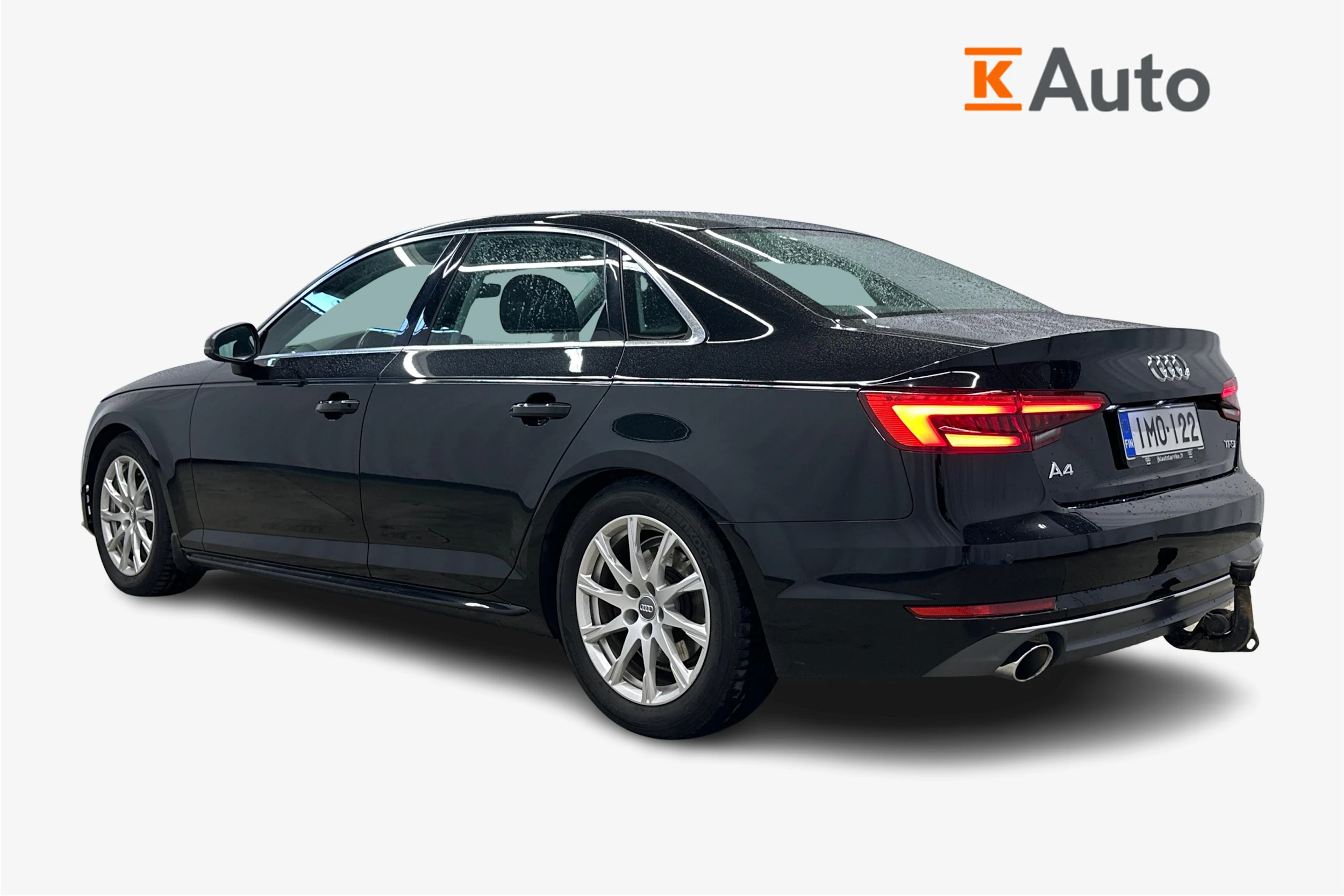 musta Audi A4 2016 kuva 2.