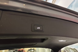 harmaa Audi A4 2016 kuva 16.