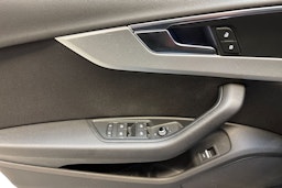 harmaa Audi A4 2016 kuva 18.