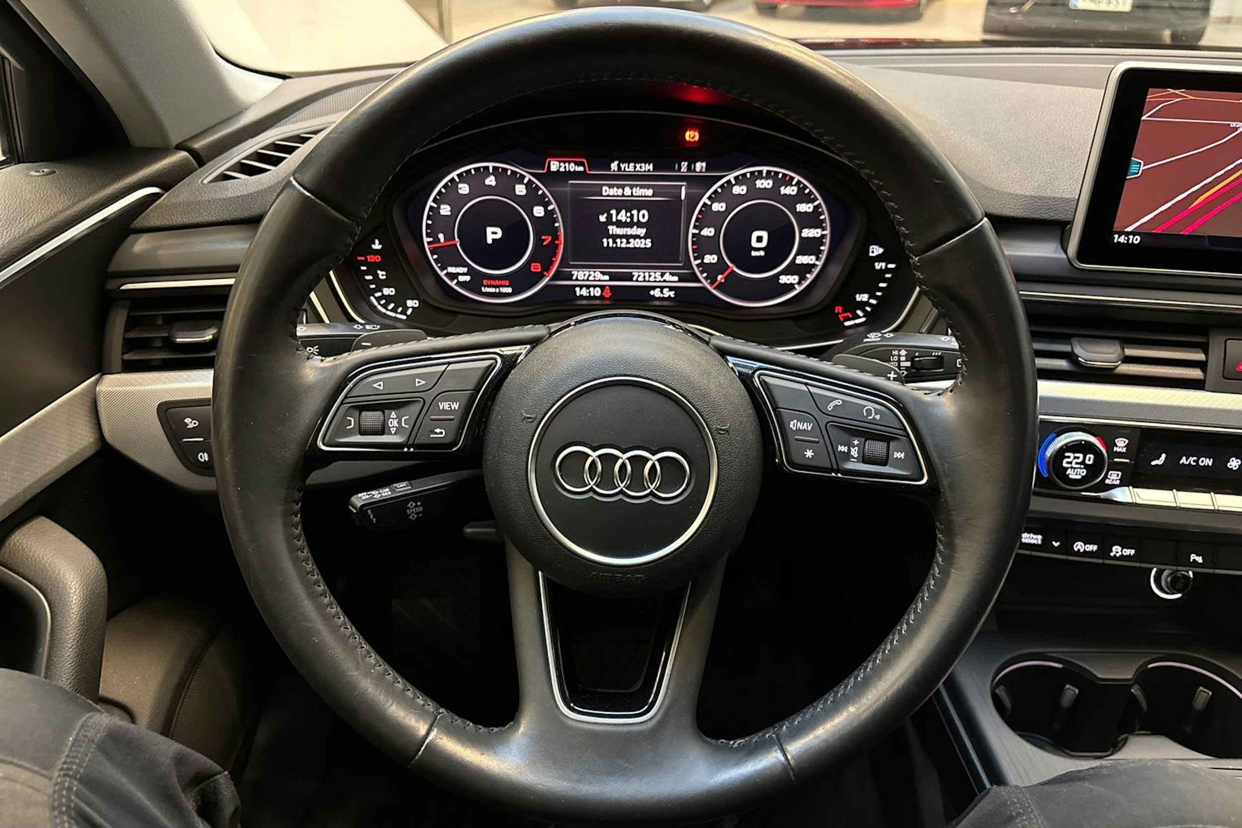 harmaa Audi A4 2016 kuva 22.