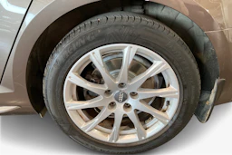 Ruskea (beige) Audi A4 2016 kuva 12.