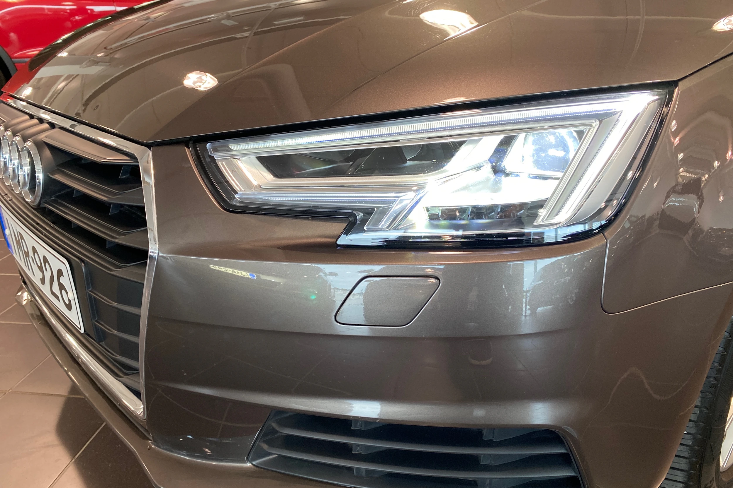 Ruskea (beige) Audi A4 2016 kuva 16.