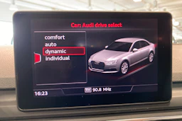Ruskea (beige) Audi A4 2016 kuva 21.