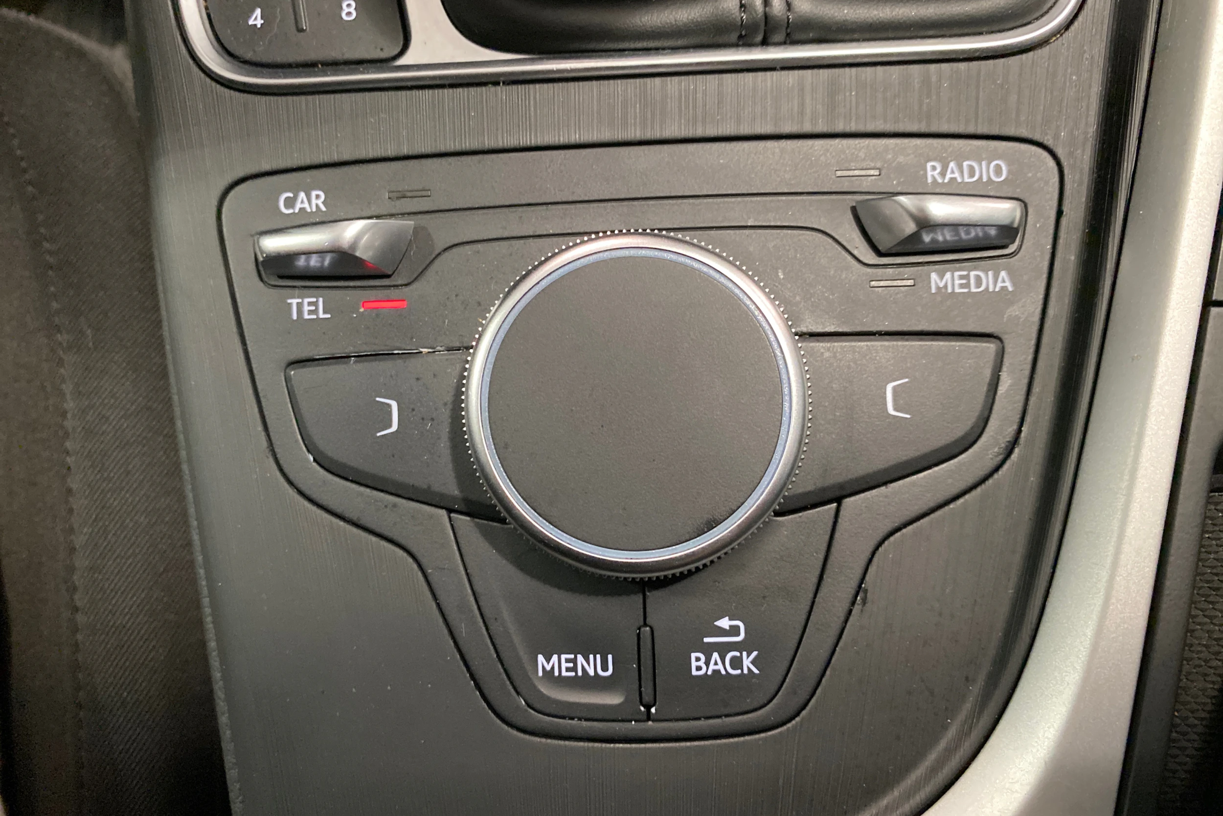 Ruskea (beige) Audi A4 2016 kuva 25.