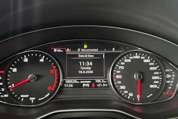 Valkoinen Audi A4 2016 kuva 12.