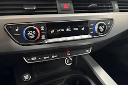 Valkoinen Audi A4 2016 kuva 16.