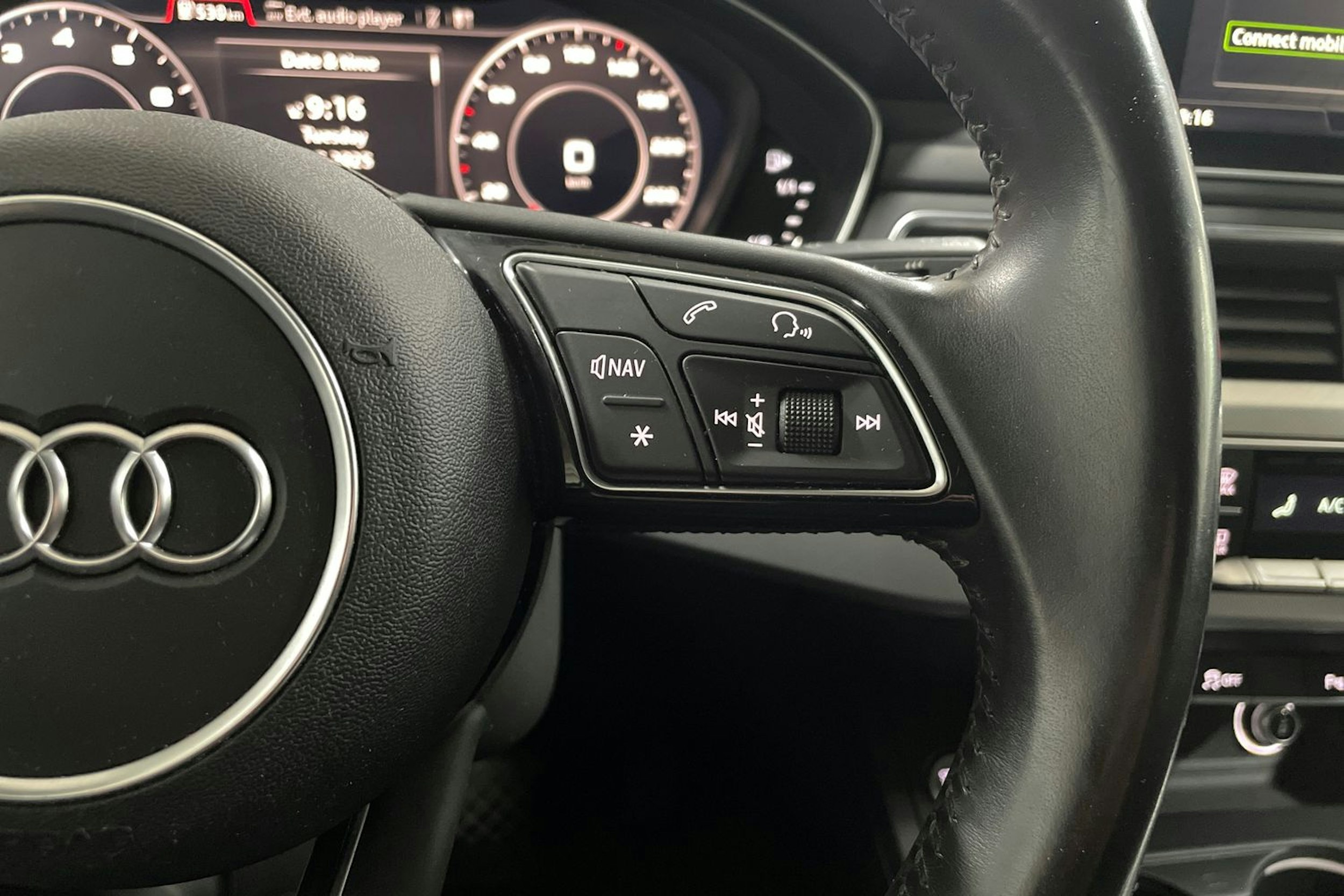 vihreä Audi A4 2016 kuva 16.