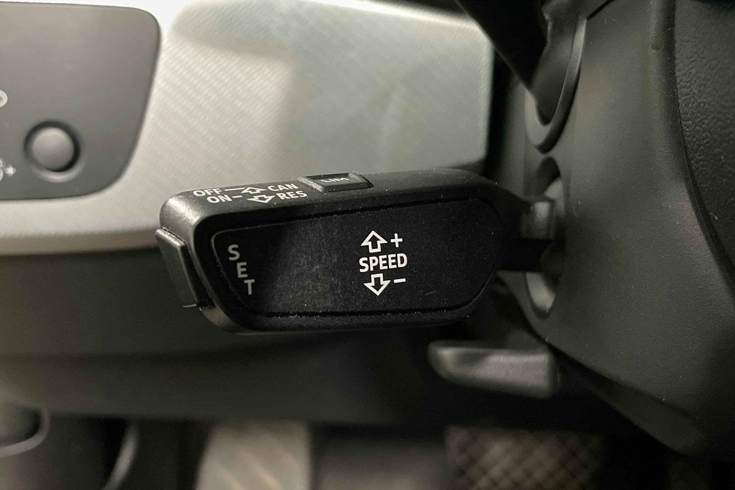 vihreä Audi A4 2016 kuva 26.