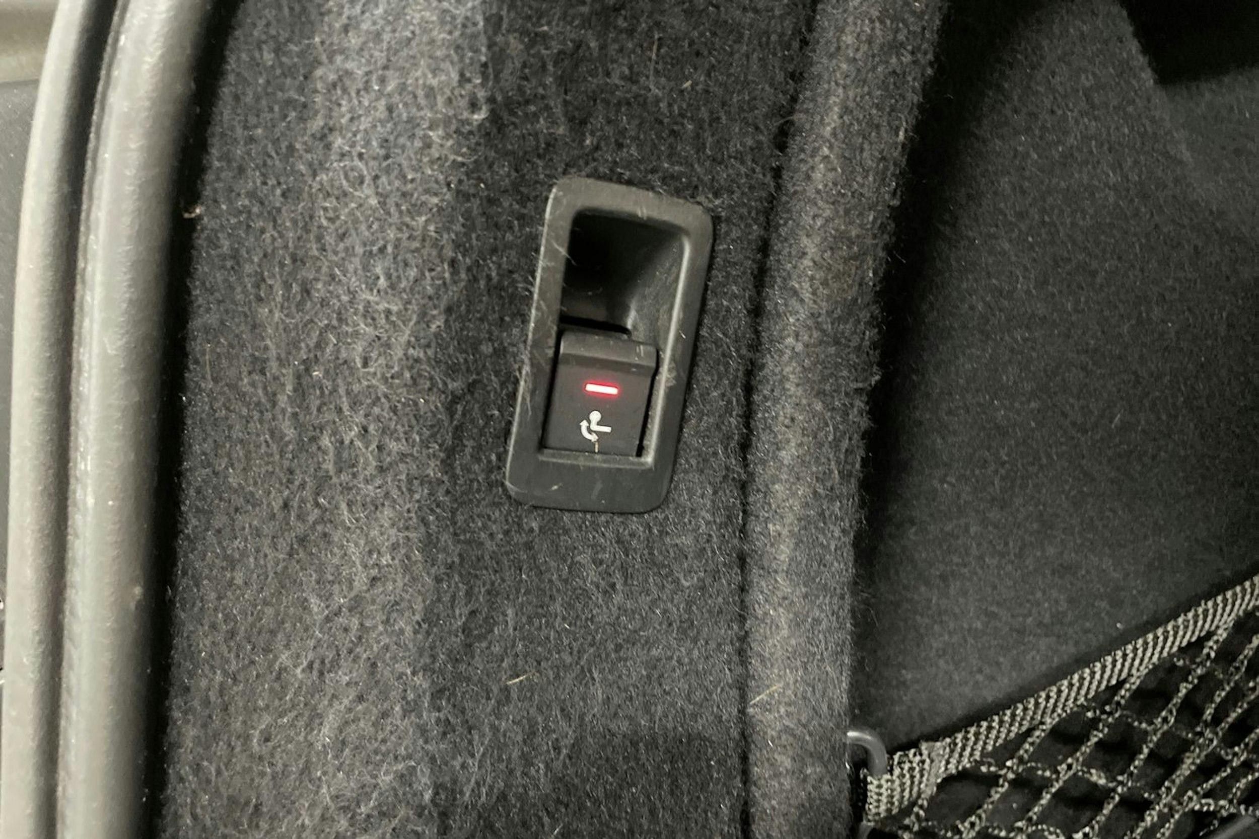 vihreä Audi A4 2016 kuva 28.