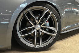 met. harmaa Audi A4 2016 kuva 9.