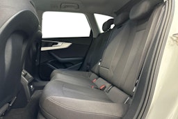 valkoinen Audi A4 2016 kuva 10.