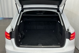 valkoinen Audi A4 2016 kuva 16.