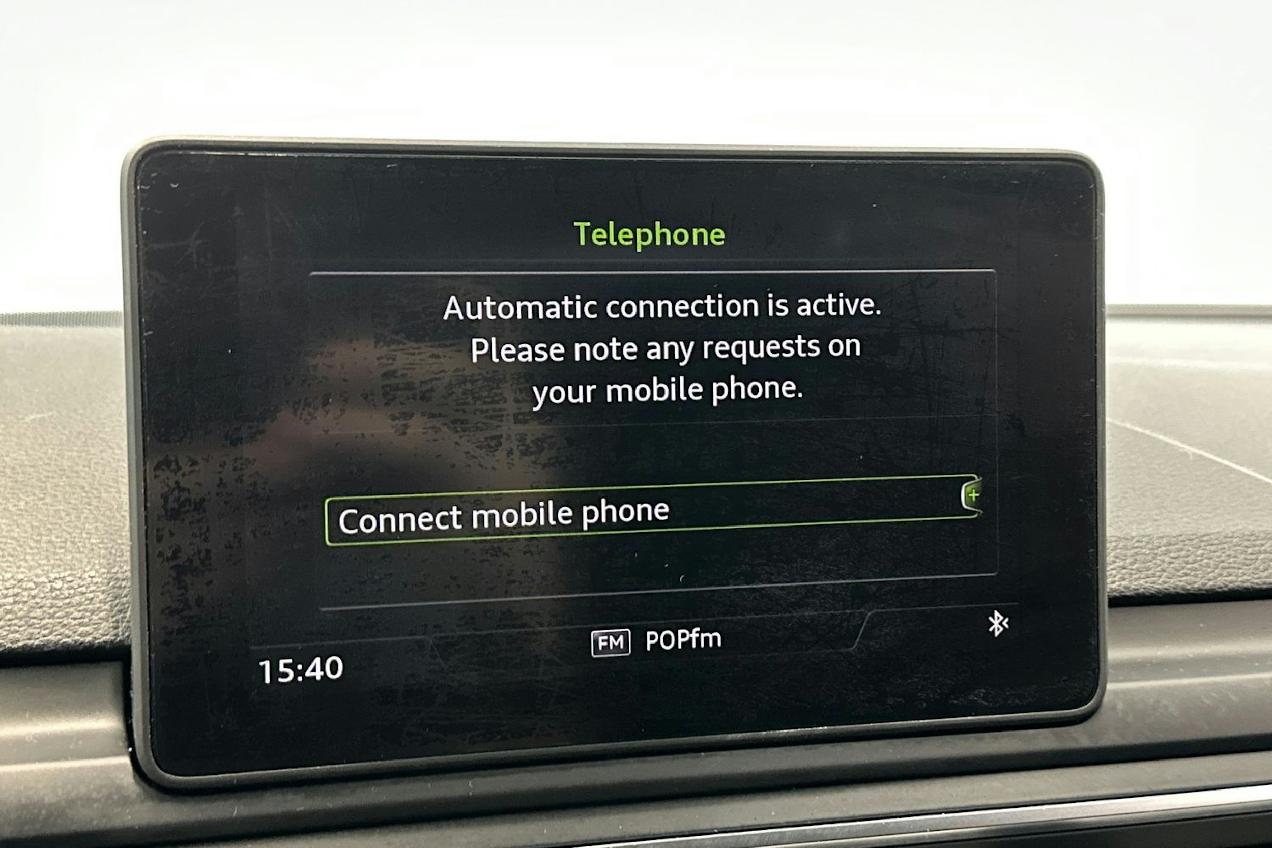 valkoinen Audi A4 2016 kuva 26.