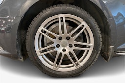 Vihreä Audi A4 2016 kuva 11.