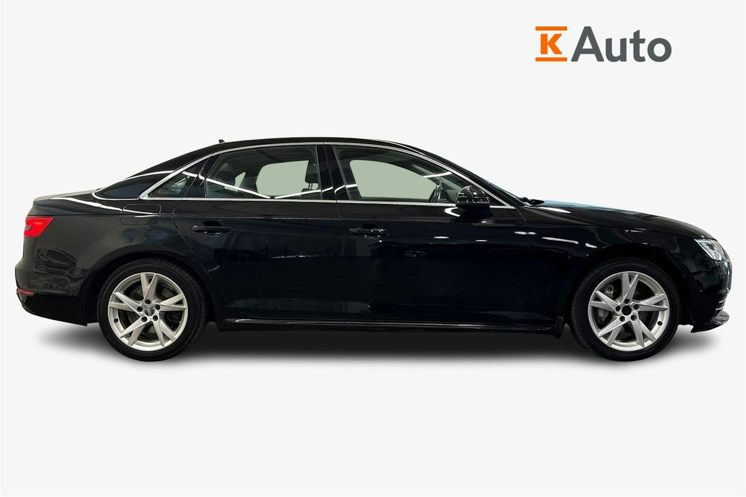 musta Audi A4 2016 kuva 6.
