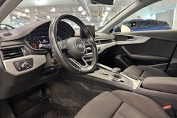 musta Audi A4 2016 kuva 14.