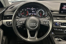 musta Audi A4 2016 kuva 16.