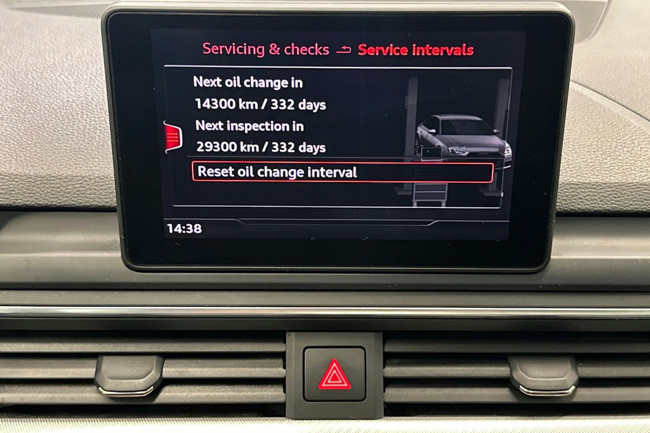 musta Audi A4 2016 kuva 24.