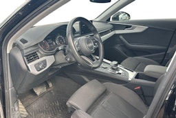 musta Audi A4 2016 kuva 3.
