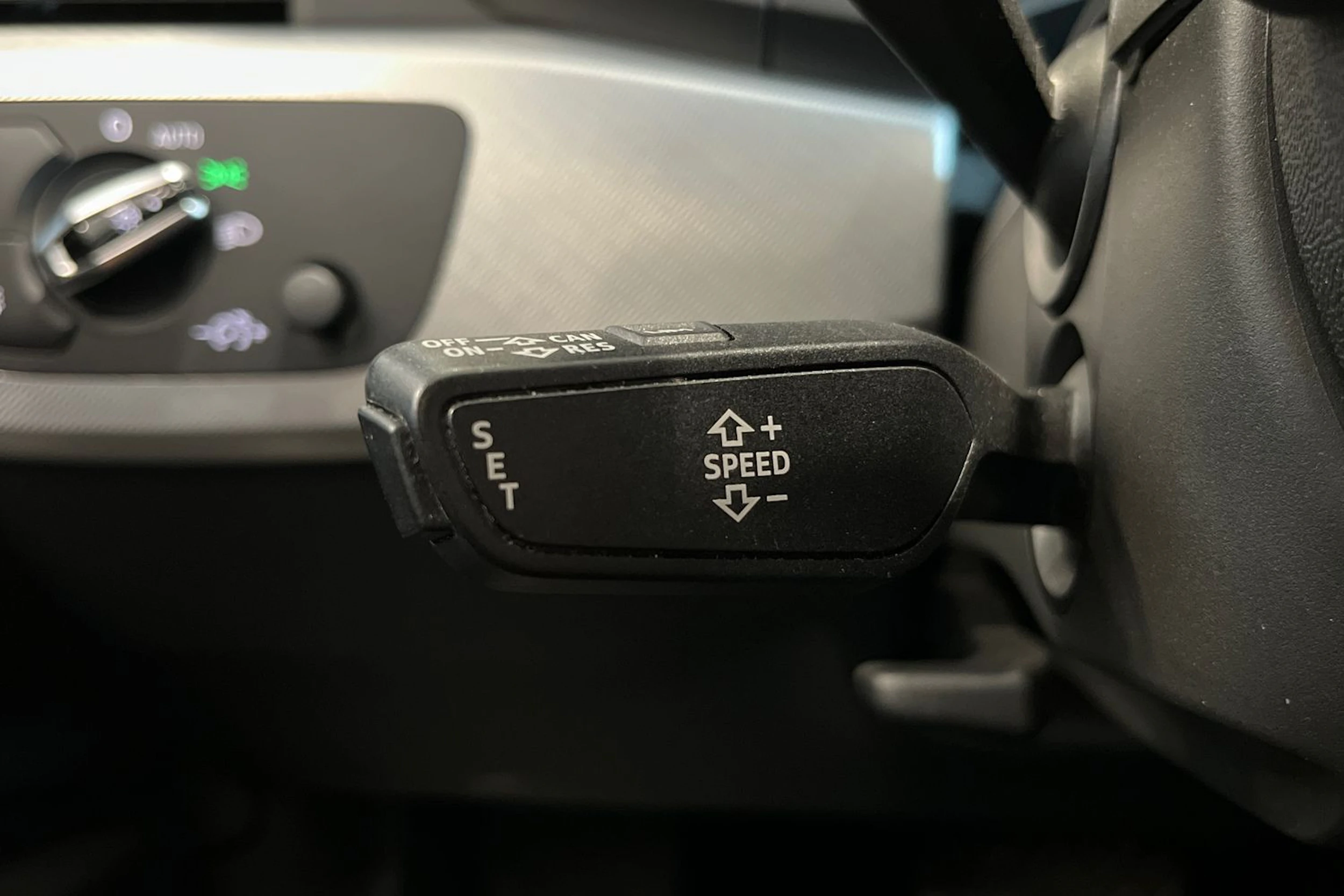 musta Audi A4 2016 kuva 16.
