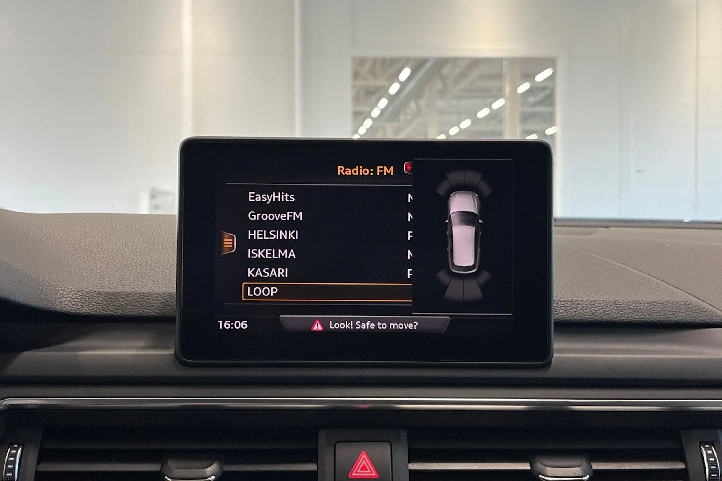 musta Audi A4 2016 kuva 22.