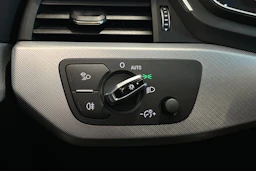 musta Audi A4 2016 kuva 26.