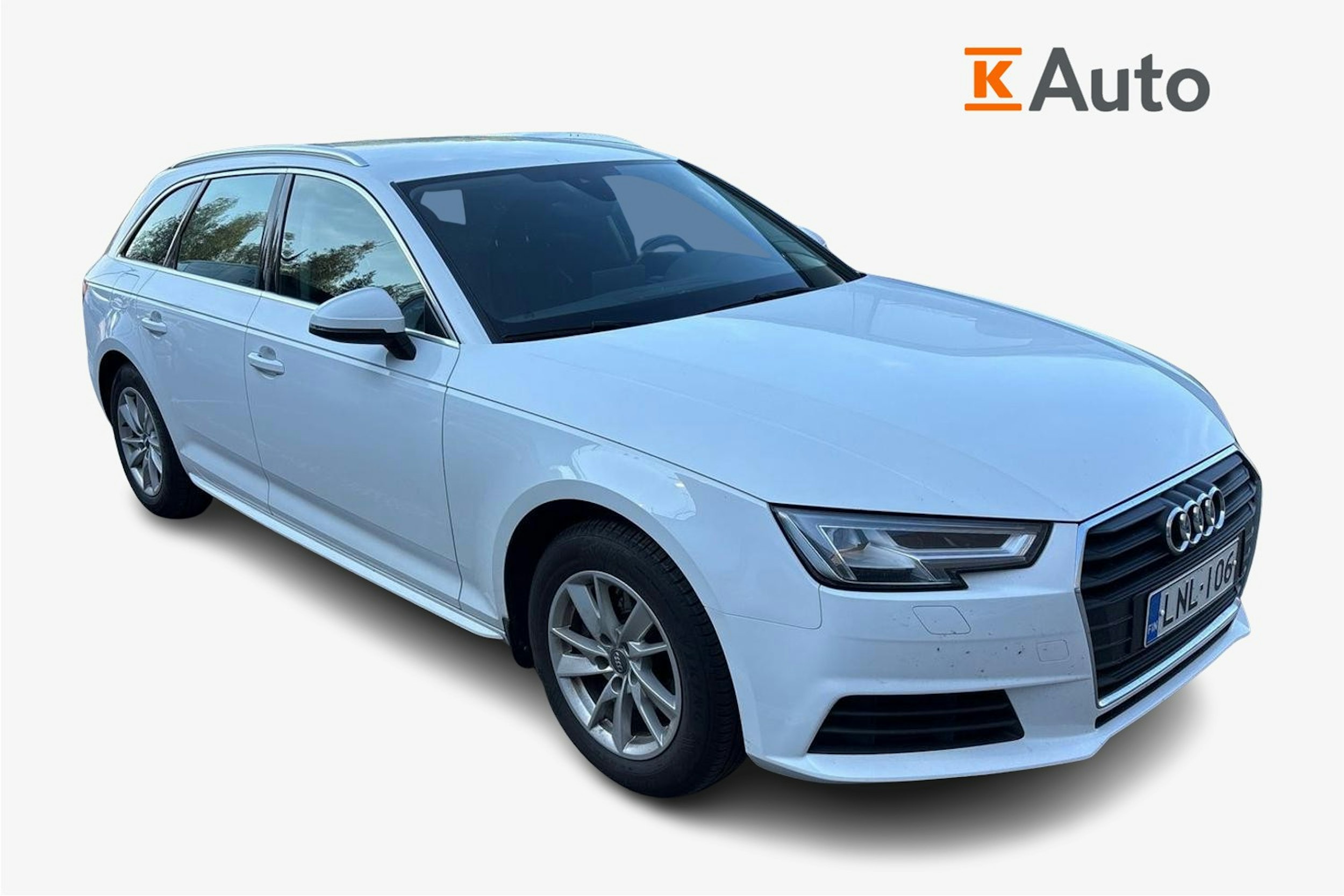 valkoinen Audi A4 2016 kuva 1.