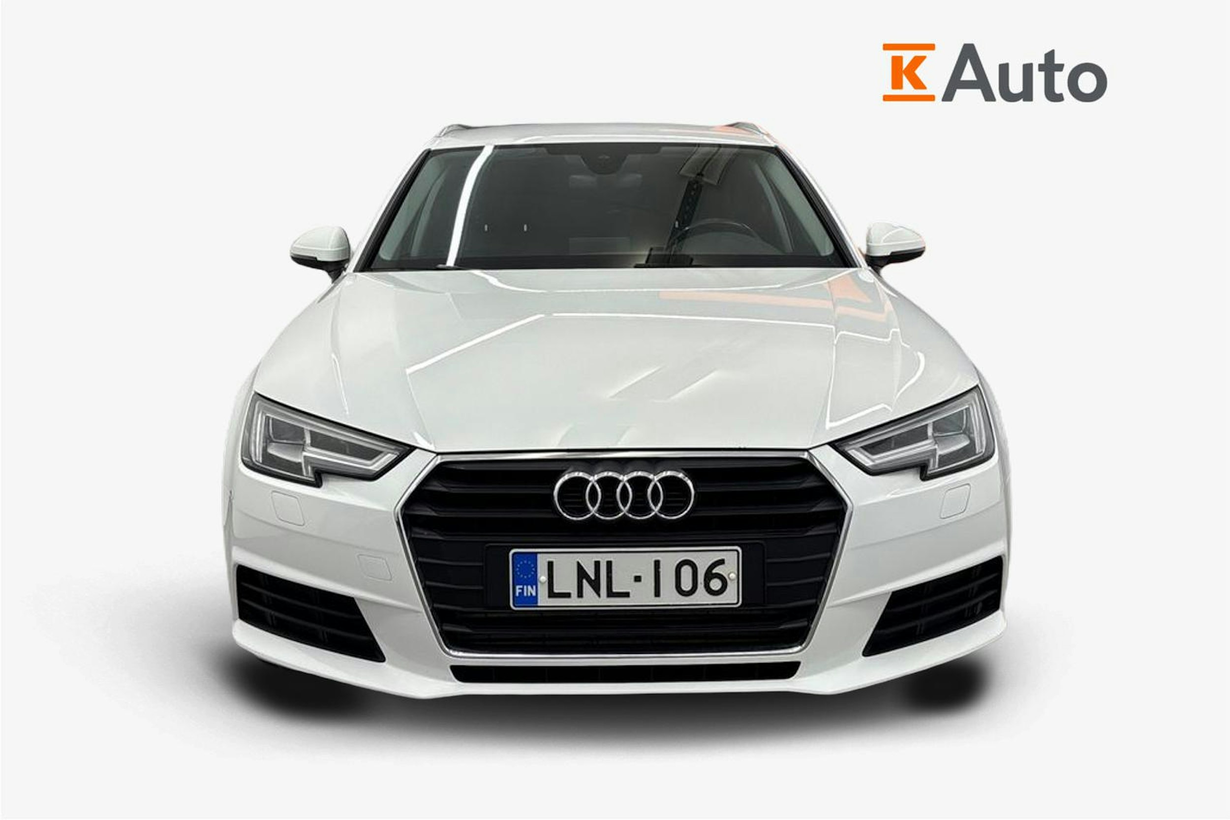 valkoinen Audi A4 2016 kuva 5.