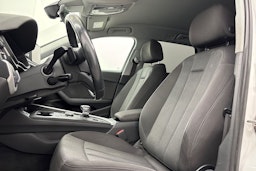valkoinen Audi A4 2016 kuva 14.