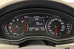 valkoinen Audi A4 2016 kuva 19.