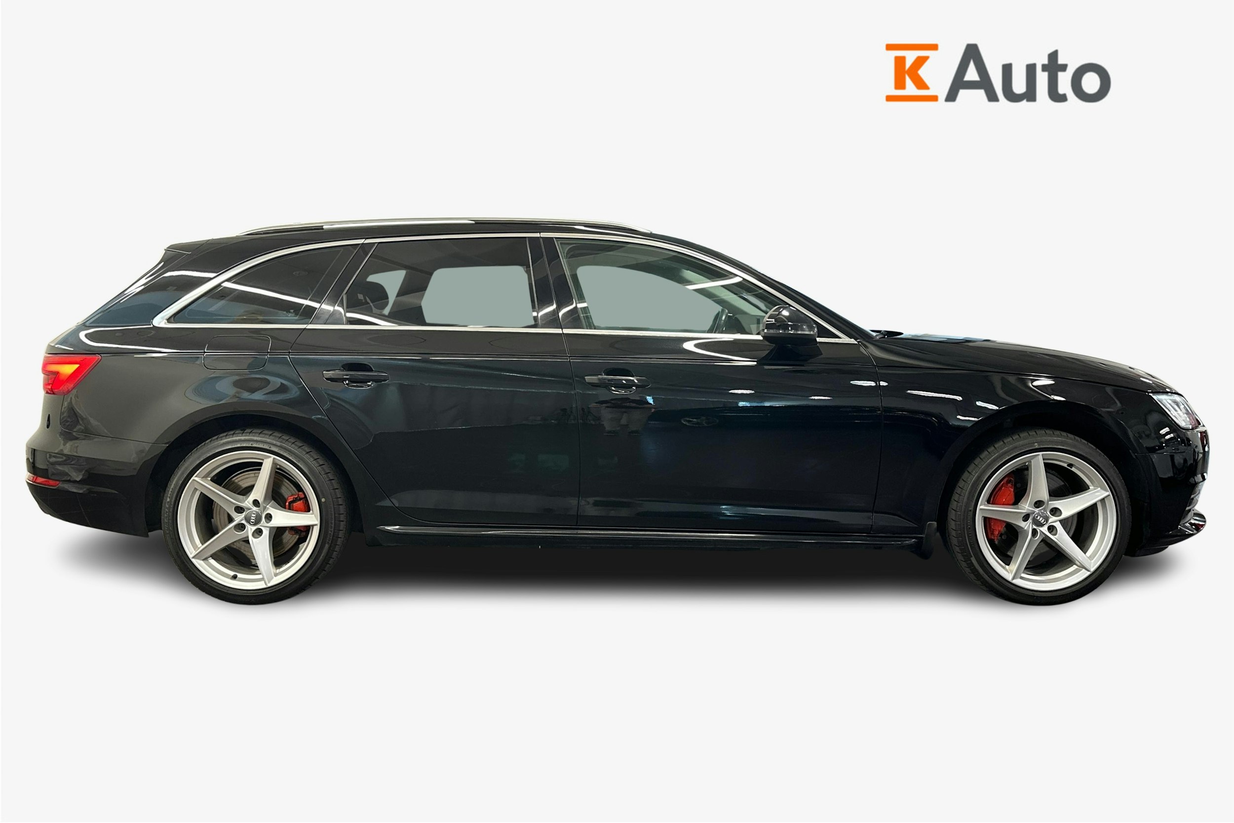 musta Audi A4 2016 kuva 6.