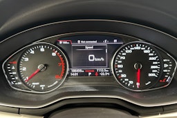 musta Audi A4 2016 kuva 16.