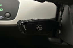 musta Audi A4 2016 kuva 20.